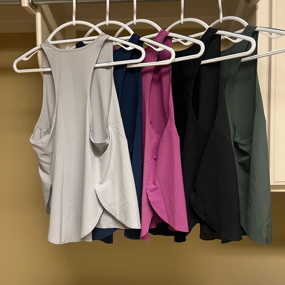 Bundle Lululemon Lightweight Stretch Tank - Picture 2 of 7